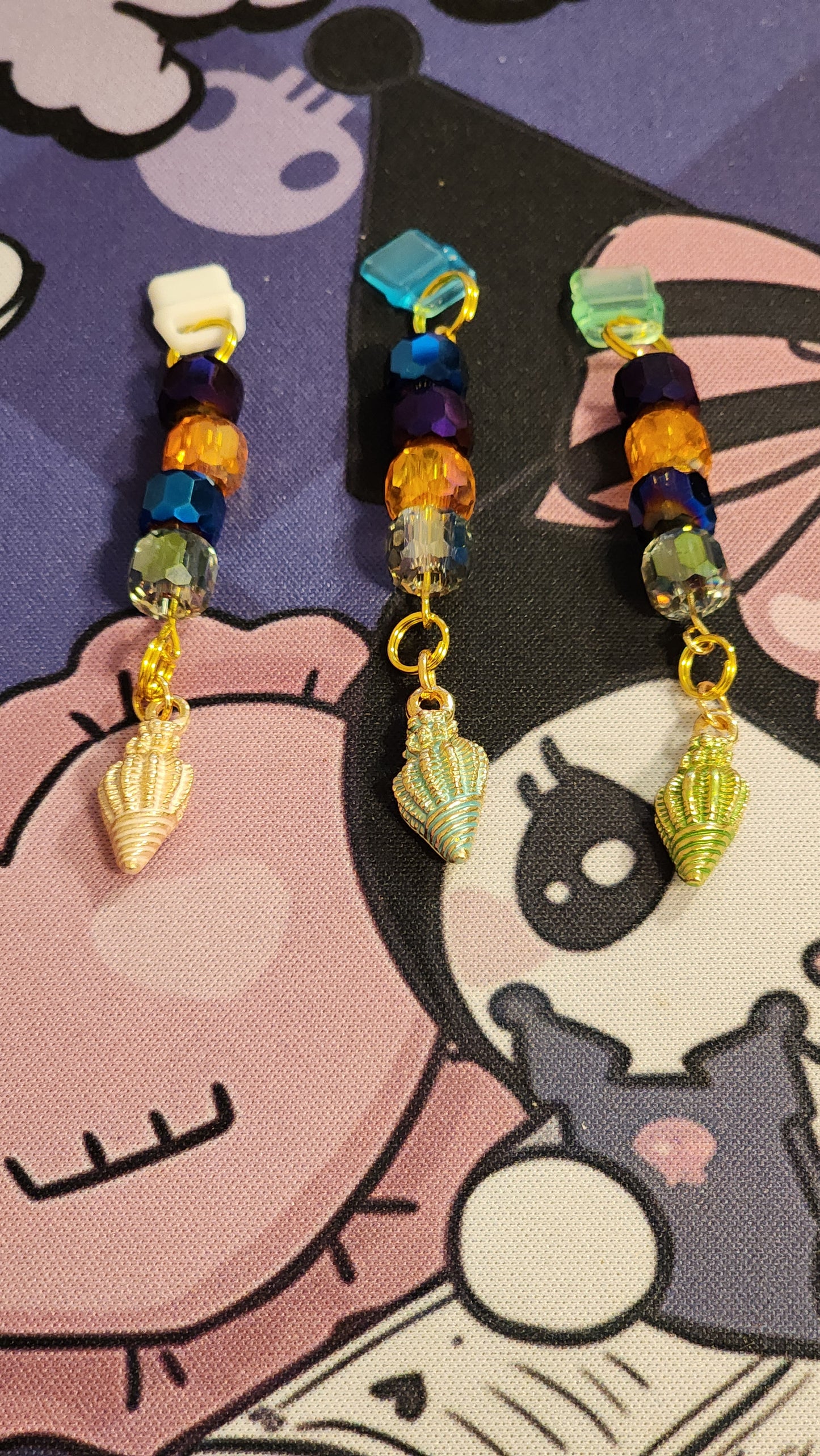 Sizzling Summer Stock - White Sea Ice & Seashells Dust Plugs