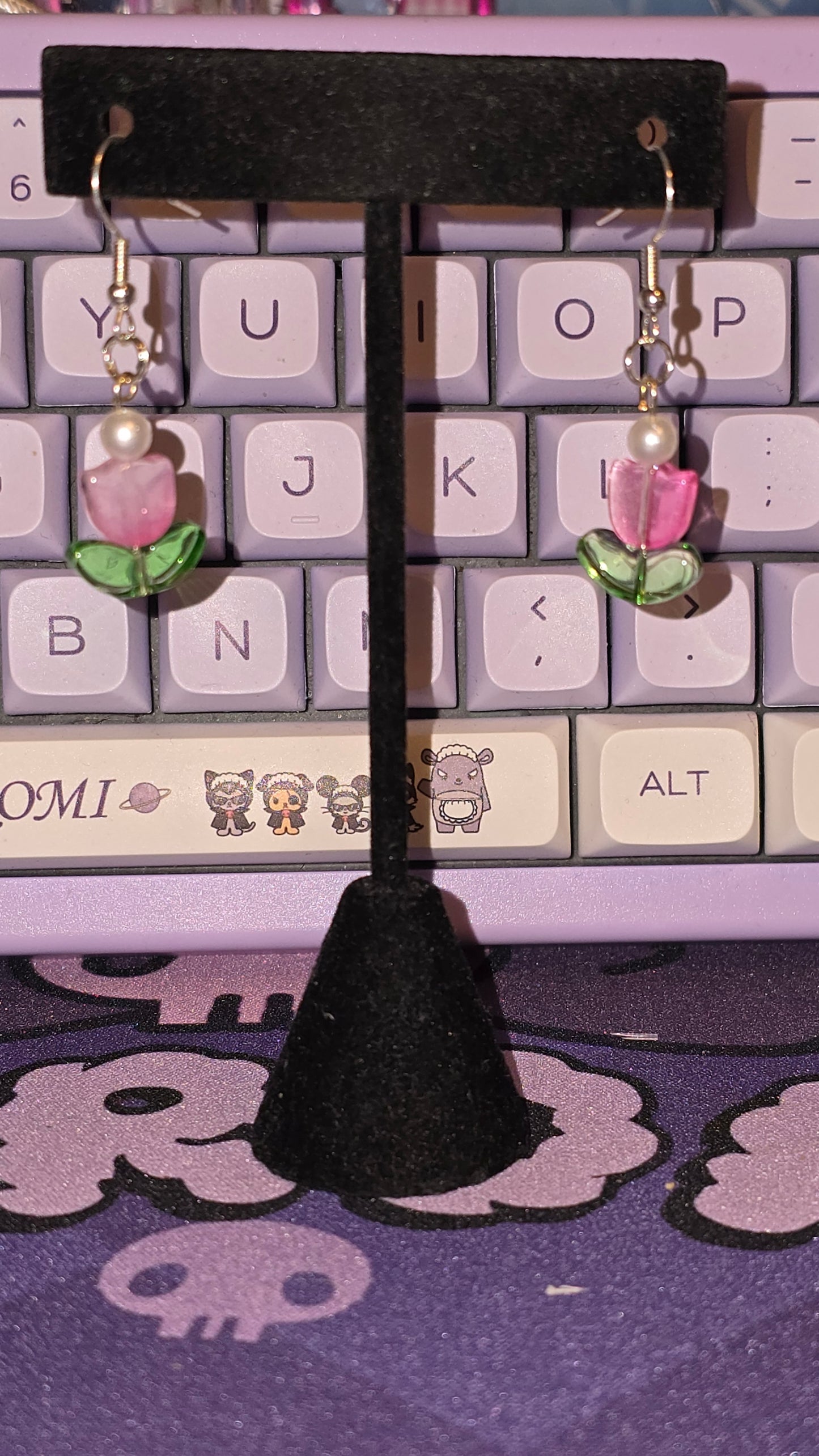 Sizzling Summer Stock - The Last Flower Of Summer Tulip Earrings