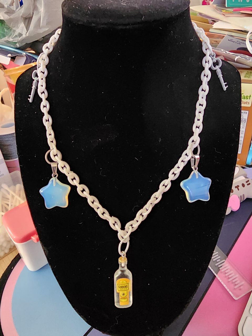 White Liquor/Jewel Chain Link Necklace