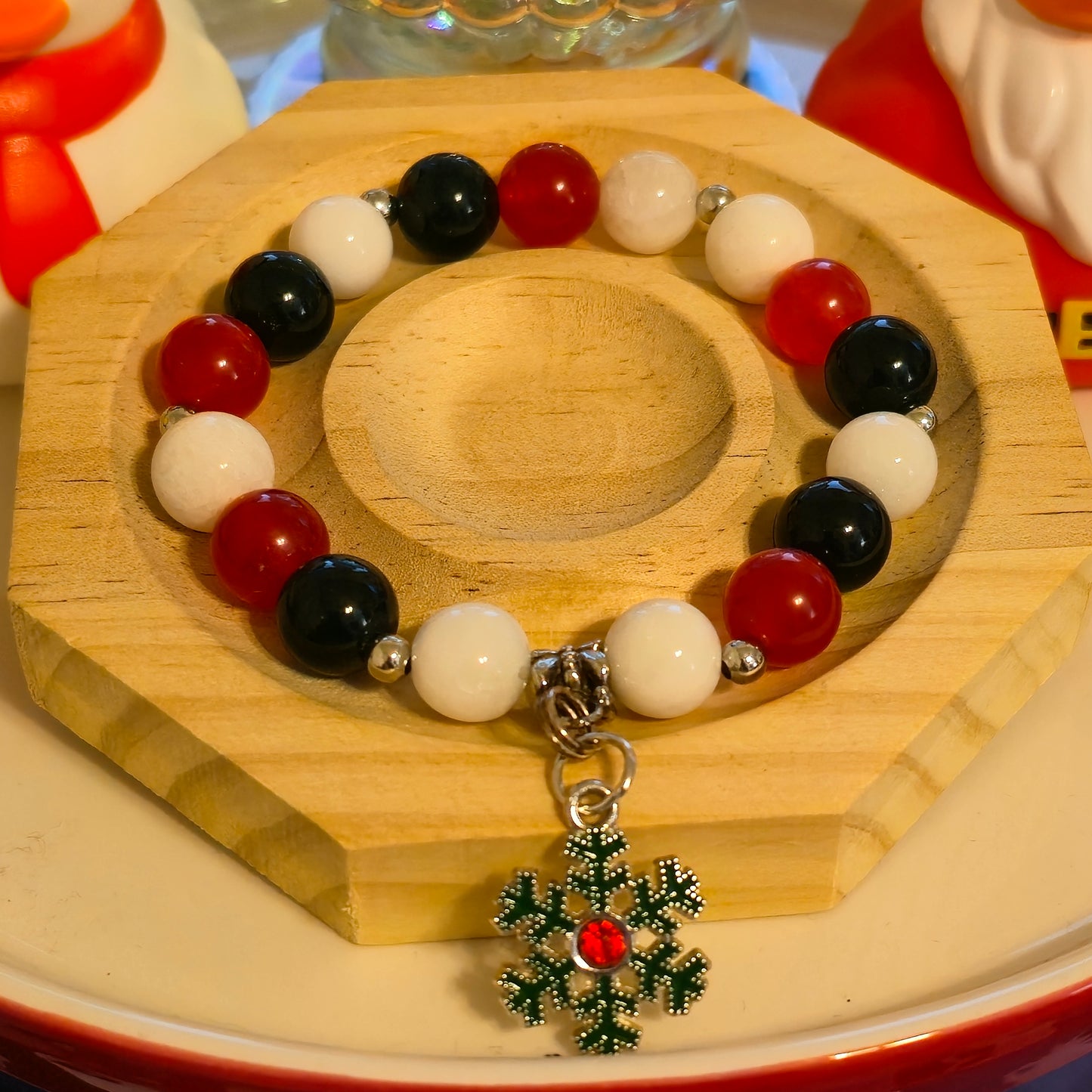 North Pole Flakes Holiday Bracelet