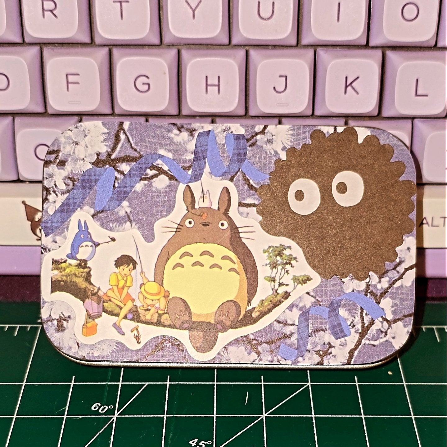 Totoro , Soot Sprites & Friends - Tin Wallet