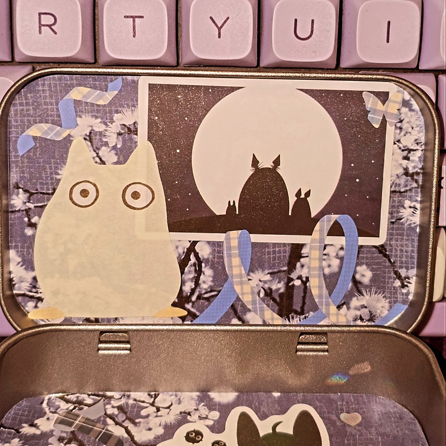 Totoro , Soot Sprites & Friends - Tin Wallet